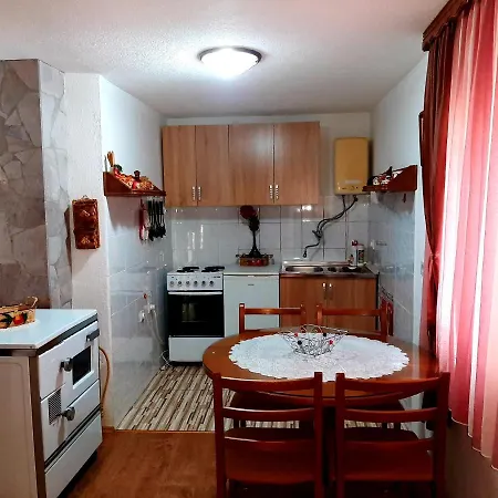 Janjske Otoke - Smjestaj Na Selu