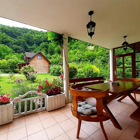 Janjske Otoke - Smjestaj Na Selu